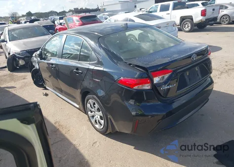 2021 Toyota Corolla Le z USA, uszkodzony, nr VIN JTDEPMAEXMJ163399